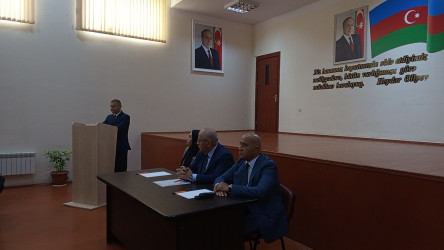 İyulun 1-də Qobustan Rayon İcra Hakimiyyətinin başçısı Adil Məmmədov növbəti səyyar qəbulunu Qobustan şəhər sakinləri ilə keçirmişdir.