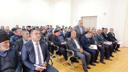 Noyabrın 6 - da Qobustan Rayon İcra Hakimiyyətinin başçısı Adil Məmmədov növbəti səyyar qəbulunu Sündü kəndinin sakinləri ilə keçirmişdir.