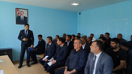 Mayın 22 - də Qobustan Rayon İcra Hakimiyyətinin başçısı Adil Məmmədov növbəti səyyar qəbulunu Nardaran  kənd sakinləri ilə keçirmişdir.