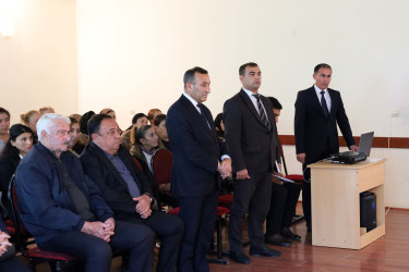 Oktyabrın 16-da Qobustan Rayon İcra Hakimiyyətinin başçısı Adil Məmmədov növbəti səyyar qəbulunu Xilmilli kənd sakinləri ilə keçirmişdir. 