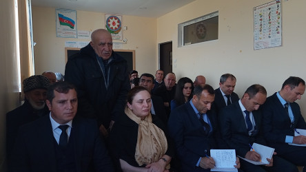 Martın 18 - də Qobustan Rayon İcra Hakimiyyətinin başçısı Adil Məmmədov növbəti səyyar qəbulunu İlanlı kənd sakinləri ilə keçirmişdir.