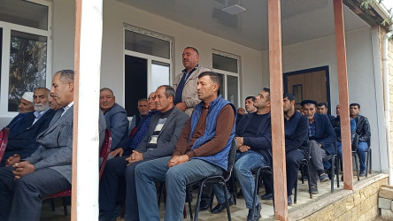 Sentyabrın 17-də Qobustan Rayon İcra Hakimiyyətinin başçısı Adil Məmmədov növbəti səyyar qəbulunu Yekəxana kəndinin sakinləri ilə keçirmişdir.