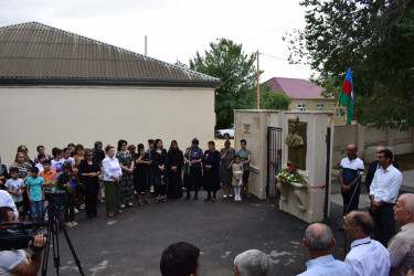 Şəhid Fədail Nadirov adına istirahət parkında barelyefin açılışı.