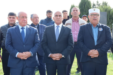 24 oktyabr 2026-cı il tarixdə Qobustan rayonu Sədəfli kəndində Vətən Müharibəsi Qəhrəmanı  şəhid  Vəliyev Elyar Arif oğlunun anım günü tədbiri keçirilmişdir.