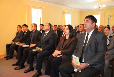 Oktyabrın 13-də Qobustan Rayon İcra Hakimiyyətinin başçısı Adil Məmmədov növbəti səyyar qəbulunu Ərəbşalbaş kənd sakinləri ilə keçirmişdir.