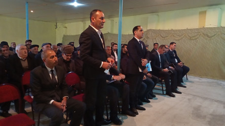 Noyabrın 14 - də Qobustan Rayon İcra Hakimiyyətinin başçısı Adil Məmmədov növbəti səyyar qəbulunu Poladlı kəndinin sakinləri ilə keçirmişdir.