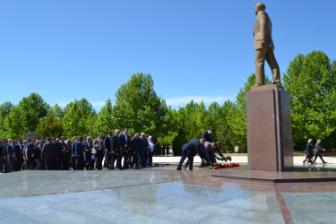 10 may 2025-ci il tarixində  “Konstitusiya və Suverenlik İli” çərçivəsində ümummilli lider Heydər Əliyevin anadan olmasının 102-ci ildönümünə həsr olunmuş “Əbədiyaşar Lider” adlı konfrans keçirilmişdir.