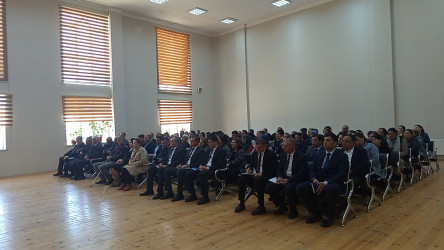 Aprelin 8 - də Qobustan Rayon İcra Hakimiyyətinin başçısı Adil Məmmədov növbəti səyyar qəbulunu Qobustan şəhər sakinləri ilə keçirmişdir.