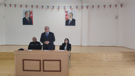 Qobustan Rayon İcra Hakimiyyətinin başçısı Adil Məmmədov növbəti səyyar qəbulunu Sündü  kənd sakinləri ilə keçirmişdir.