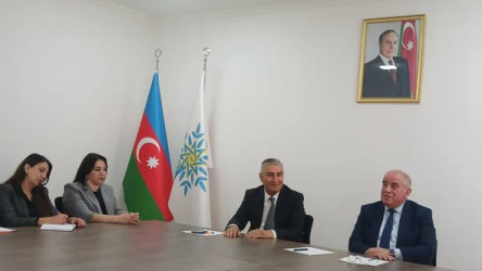Qobustan rayon İcra Hakimiyyəti və YAP Qobustan rayon təşkilatının birgə təşkilatçılığı ilə ,,Konstitusiya və Suverenlik ili" çərçivəsində Yeni Azərbaycan Partiyasının təsis edilməsinin 33-cü ildönümünə həsr olunmuş ,,Yeni Azərbaycan Partiyası dünənin, bu günün və gələcəyin partiyasıdır" mövzusunda təntənəli tədbir keçirilmişdir.