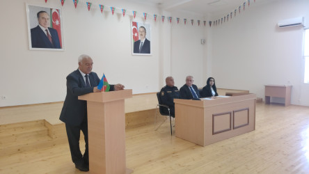 Qobustan Rayon İcra Hakimiyyətinin başçısı Adil Məmmədov növbəti səyyar qəbulunu Sündü  kənd sakinləri ilə keçirmişdir.