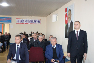 Oktyabrın 7-də Qobustan Rayon İcra Hakimiyyətinin başçısı Adil Məmmədov növbəti səyyar qəbulunu Qobustan şəhər sakinləri ilə keçirmişdir.