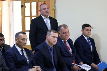 Oktyabrın 21-də Qobustan Rayon İcra Hakimiyyətinin başçısı Adil Məmmədov növbəti səyyar qəbulunu Dərəkənd kəndinin sakinləri ilə keçirmişdir.