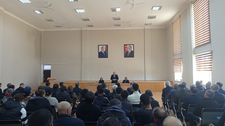 Aprelin 8 - də Qobustan Rayon İcra Hakimiyyətinin başçısı Adil Məmmədov növbəti səyyar qəbulunu Qobustan şəhər sakinləri ilə keçirmişdir.