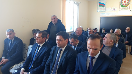 Noyabrın 25 - də Qobustan Rayon İcra Hakimiyyətinin başçısı Adil Məmmədov növbəti səyyar qəbulunu Şıxzahırlı kəndinin sakinləri ilə keçirmişdir.