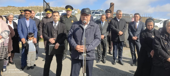 27.10.2025-ci il tarixdə Qobustan rayonu Bədəlli kəndində Vətən müharibəsi Şəhidi Nadirov Fədail Fərhad oğlunun anım günü tədbiri keçirilib.