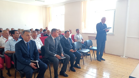 Avqustun 19-da Qobustan Rayon İcra Hakimiyyətinin başçısı Adil Məmmədov növbəti səyyar qəbulunu Cəngi kənd sakinləri ilə keçirmişdir.