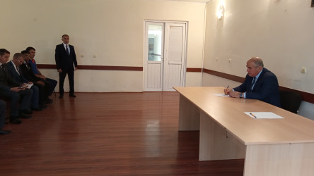 Sentyabrın 10-da Qobustan Rayon İcra Hakimiyyətinin başçısı Adil Məmmədov növbəti səyyar qəbulunu Xilmilli kəndinin sakinləri ilə keçirmişdir.