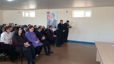 Yanvarın 7 - də Qobustan Rayon İcra Hakimiyyətinin başçısı Adil Məmmədov növbəti səyyar qəbulunu Qobustan şəhər sakinləri ilə keçirmişdir.