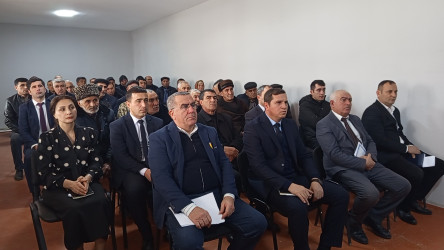 Fevralın 11 - də Qobustan Rayon İcra Hakimiyyətinin başçısı Adil Məmmədov növbəti səyyar qəbulunu Yekəxana kənd sakinləri ilə keçirmişdir.