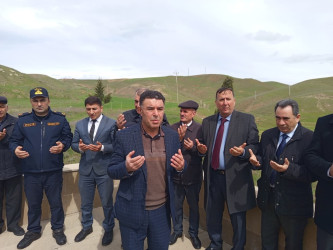 31 mart – Azərbaycanlıların Soyqırımı Günü ilə əlaqədar Qobustan rayonu Təklə kəndi ərazisində yerləşən parkda Türk şəhidinin məzarı ziyarət olundu.