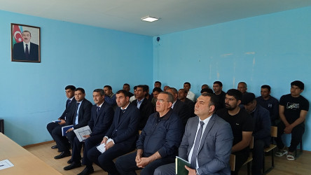 Mayın 22 - də Qobustan Rayon İcra Hakimiyyətinin başçısı Adil Məmmədov növbəti səyyar qəbulunu Nardaran  kənd sakinləri ilə keçirmişdir.
