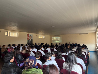 16 mart 2026-cı il tarixində Qobustan Rayon İcra Hakimiyyətinin təşkilatçılığı ilə Qobustan şəhəri Elyar Vəliyev adına 2 nömrəli texniki və humanitar fənlər təmayüllü liseydə “Erkən nikaha yox deyək!” və “Çətin tərbiyə olunan uşaqlar” mövzusunda tədbir keçirilmişdir.