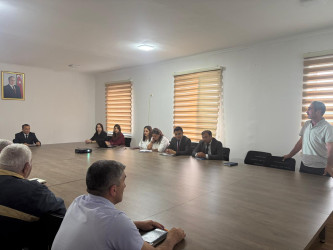 Cəzaçəkmə müəssisələrindən azad olunmuş şəxslərin cəmiyyətə inteqrasiyası və sosial adaptasiyası mövzusunda tədbir keçirilib.