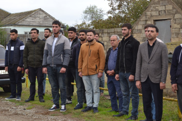 19.09.2025 - ci il tarixdə Qobustan rayonunun Çalov kəndində Azərbaycan Respublikasının Silahlı Qüvvələri tərəfindən Qarabağ iqtisadi rayonunda keçirilən antiterror tədbirləri zamanı şəhid olan Vüsal Şəhriyarovun il mərasimi keçirilmişdir.