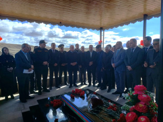 05.10.2026-cı il tarixində Poladlı kəndində şəhid Mecdunov Xalid Zahir oğlunun anım günü tədbiri keçirilmişdir.