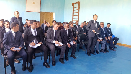 Oktyabrın 3 - də Qobustan Rayon İcra Hakimiyyətinin başçısı Adil Məmmədov növbəti səyyar qəbulunu Göydərə kəndinin sakinləri ilə keçirmişdir