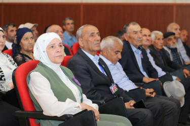 İyunun 20 - də Qobustan Rayon Gənclər Evində "Konstitusiya və Suverenlik ili" çərçivəsində "Aprel döyüşləri şəhidlərinin qəhrəmanlığının tərənnümü" adlı tədbir keçirilmişdir.