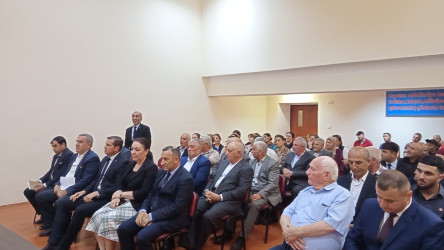 İyulun 1-də Qobustan Rayon İcra Hakimiyyətinin başçısı Adil Məmmədov növbəti səyyar qəbulunu Qobustan şəhər sakinləri ilə keçirmişdir.