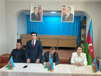 Aprelin 2-də Qobustan rayonu Yekəxana kənd tam orta məktəbində Qobustan Rayon İcra Hakimiyyətinin və Dini Qurumlarla İş üzrə Dövlət Komitəsinin Dağlıq Şirvan regional bölməsinin birgə təşkilatçılığı ilə “Aprel döyüşləri və gənclərin vətənpərvərlik tərbiyəsi” mövzusunda tədbir keçirilib.