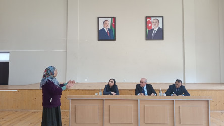 Aprelin 8 - də Qobustan Rayon İcra Hakimiyyətinin başçısı Adil Məmmədov növbəti səyyar qəbulunu Qobustan şəhər sakinləri ilə keçirmişdir.