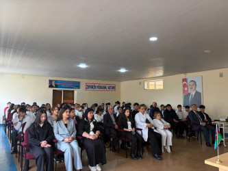 16 mart 2026-cı il tarixində Qobustan Rayon İcra Hakimiyyətinin təşkilatçılığı ilə Qobustan şəhəri Elyar Vəliyev adına 2 nömrəli texniki və humanitar fənlər təmayüllü liseydə “Erkən nikaha yox deyək!” və “Çətin tərbiyə olunan uşaqlar” mövzusunda tədbir keçirilmişdir.