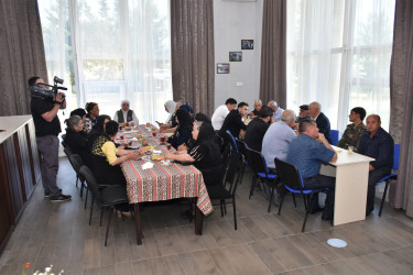 İyunun 20 - də Qobustan Rayon Gənclər Evində "Konstitusiya və Suverenlik ili" çərçivəsində "Aprel döyüşləri şəhidlərinin qəhrəmanlığının tərənnümü" adlı tədbir keçirilmişdir.