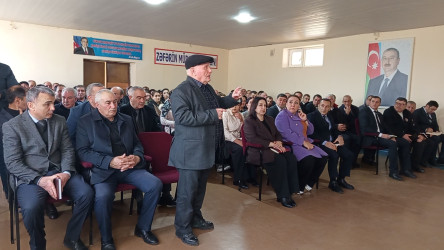 Yanvarın 7 - də Qobustan Rayon İcra Hakimiyyətinin başçısı Adil Məmmədov növbəti səyyar qəbulunu Qobustan şəhər sakinləri ilə keçirmişdir.