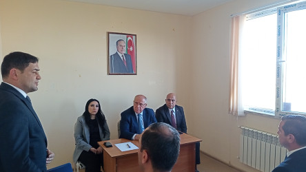 Noyabrın 25 - də Qobustan Rayon İcra Hakimiyyətinin başçısı Adil Məmmədov növbəti səyyar qəbulunu Şıxzahırlı kəndinin sakinləri ilə keçirmişdir.