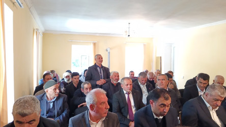 Oktyabrın 8 - də Qobustan Rayon İcra Hakimiyyətinin başçısı Adil Məmmədov növbəti səyyar qəbulunu Ərəbşalbaş kəndinin sakinləri ilə keçirmişdir.