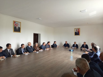 “Aqrar sahədə yeni subsidiya mexanizminin yaradılması haqqında” Azərbaycan Respublikasının Prezidenti cənab İlham Əliyevin 27 iyun 2019-cu il tarixli 759 nömrəli Fərmanının 8-ci  bəndinin icrası ilə əlaqədar Qobustan Rayon İcra Hakimiyyəti və Qobustan Dövlət Aqrar İnkişaf Mərkəzinin birgə təşkilatçılığı ilə maarifləndirici görüş