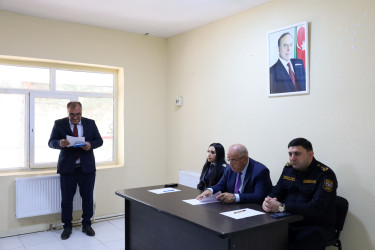 Oktyabrın 21-də Qobustan Rayon İcra Hakimiyyətinin başçısı Adil Məmmədov növbəti səyyar qəbulunu Dərəkənd kəndinin sakinləri ilə keçirmişdir.