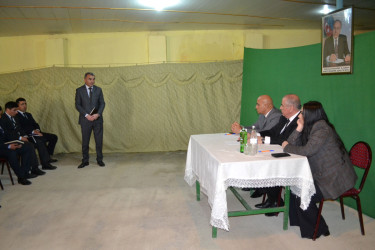 23.04.2025- ci il tarixdə Qobustan Rayon İcra Hakimiyyətinin başçısı Adil Məmmədovun Poladlı kənd sakinləri ilə səyyar qəbulu keçirildi.