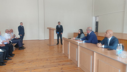 İyulun 16-də Qobustan Rayon İcra Hakimiyyətinin başçısı Adil Məmmədov növbəti səyyar qəbulunu Qobustan şəhər sakinləri ilə keçirmişdir.