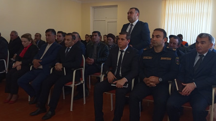 Noyabrın 19 - da Qobustan Rayon İcra Hakimiyyətinin başçısı Adil Məmmədov növbəti səyyar qəbulunu Çuxanlı kəndinin sakinləri ilə keçirmişdir.
