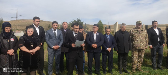 23.10.2025 - ci il tarixdə Qobustan şəhərində  Vətən Müharibəsi şəhidi Hacıyev Sərxan Eldar oğlunun il mərasimi keçirilmişdir.