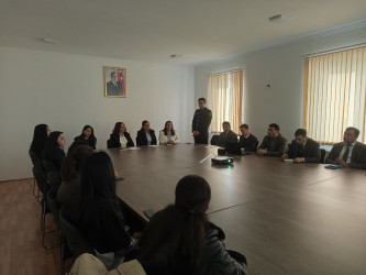 Dekabrın 8-də Qobustan Rayon İcra Hakimiyyətinin təşkilatçılığı ilə  Qobustan Rayon Polis Şöbəsi və DŞRGİİ-nin Qobustan rayonu üzrə gənclər və idman sektorunun  iştirakı ilə “Gender əsaslı zorakılığa qarşı mübarizə” kampaniyası çərçivəsində maarifləndirici tədbir keçirilib.