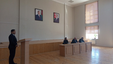 Aprelin 8 - də Qobustan Rayon İcra Hakimiyyətinin başçısı Adil Məmmədov növbəti səyyar qəbulunu Qobustan şəhər sakinləri ilə keçirmişdir.