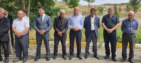 09.07.2025-ci il tarixdə Qobustan rayonu Sündü kəndində Vətən müharibəsi Şəhidi Quliyev Həsən Yalçın oğlunun doğum günü tədbiri keçirilib.